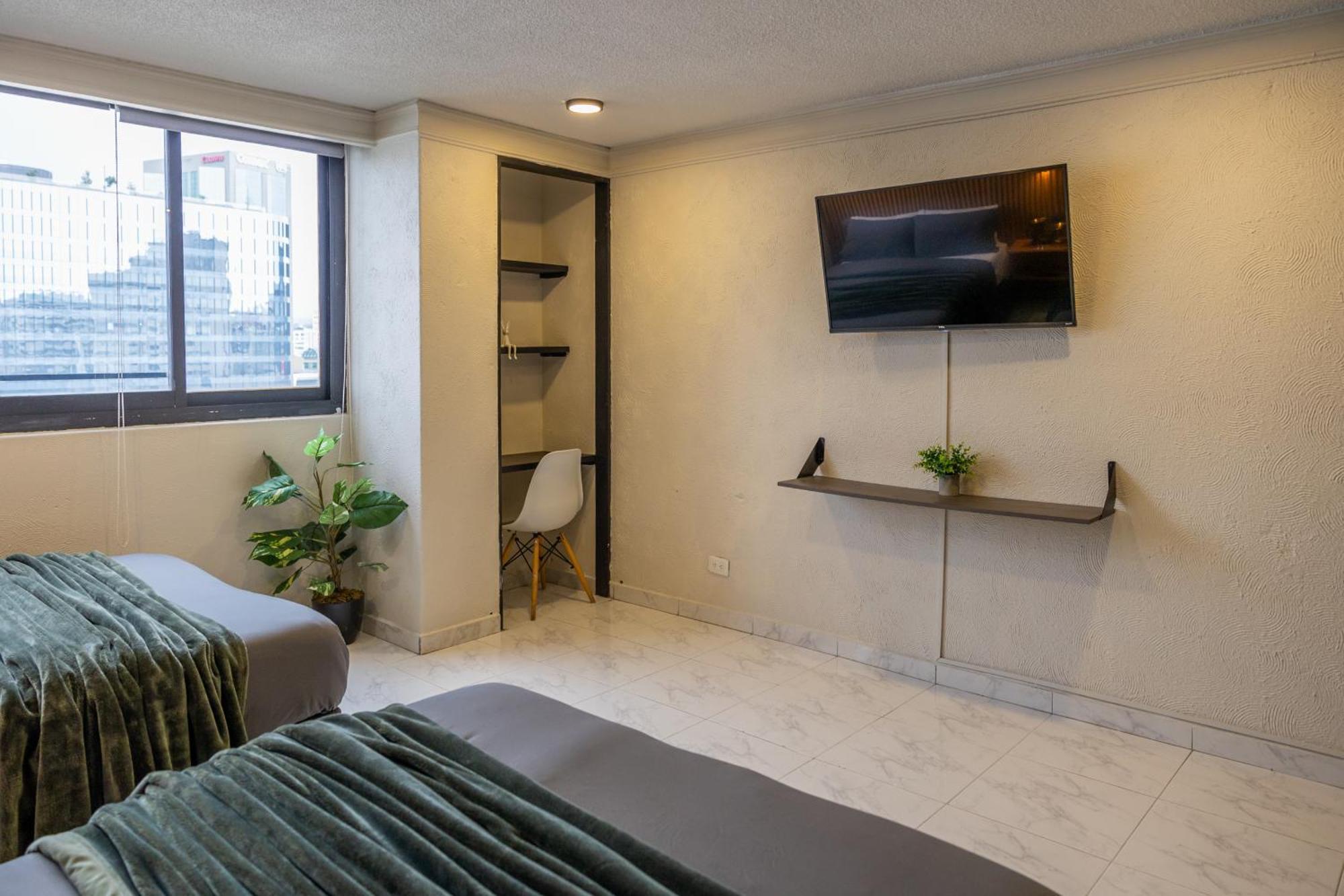 Posh Polanco Stay Tvs And Desks In Each Room Mexico City Exterior photo